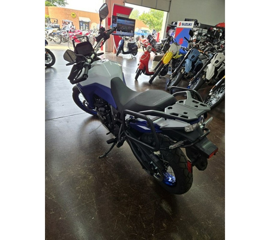 2025 Suzuki V-Strom 800DE Adventure