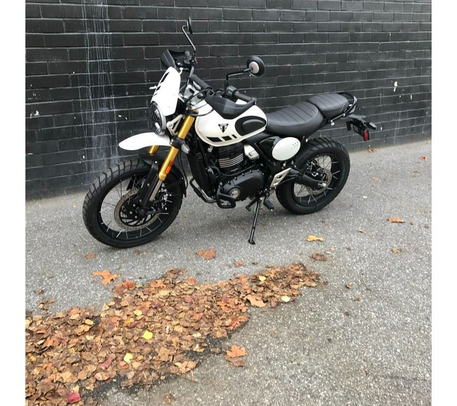 2026 Triumph Scrambler 400 XC