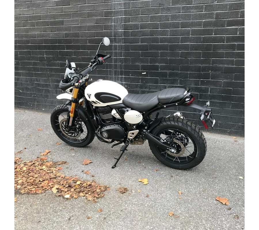 2026 Triumph Scrambler 400 XC