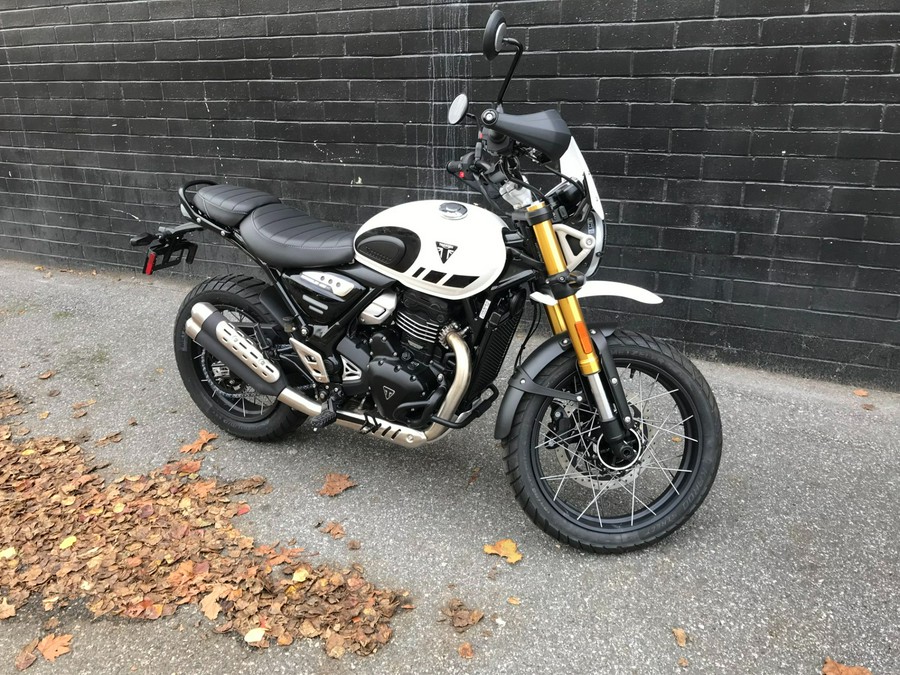 2026 Triumph Scrambler 400 XC