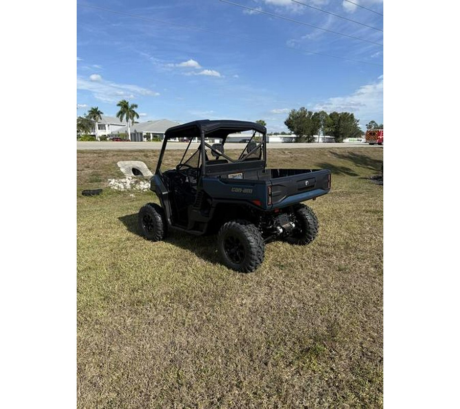 2026 Can-Am® Defender XT HD11 With 10.25 in.display