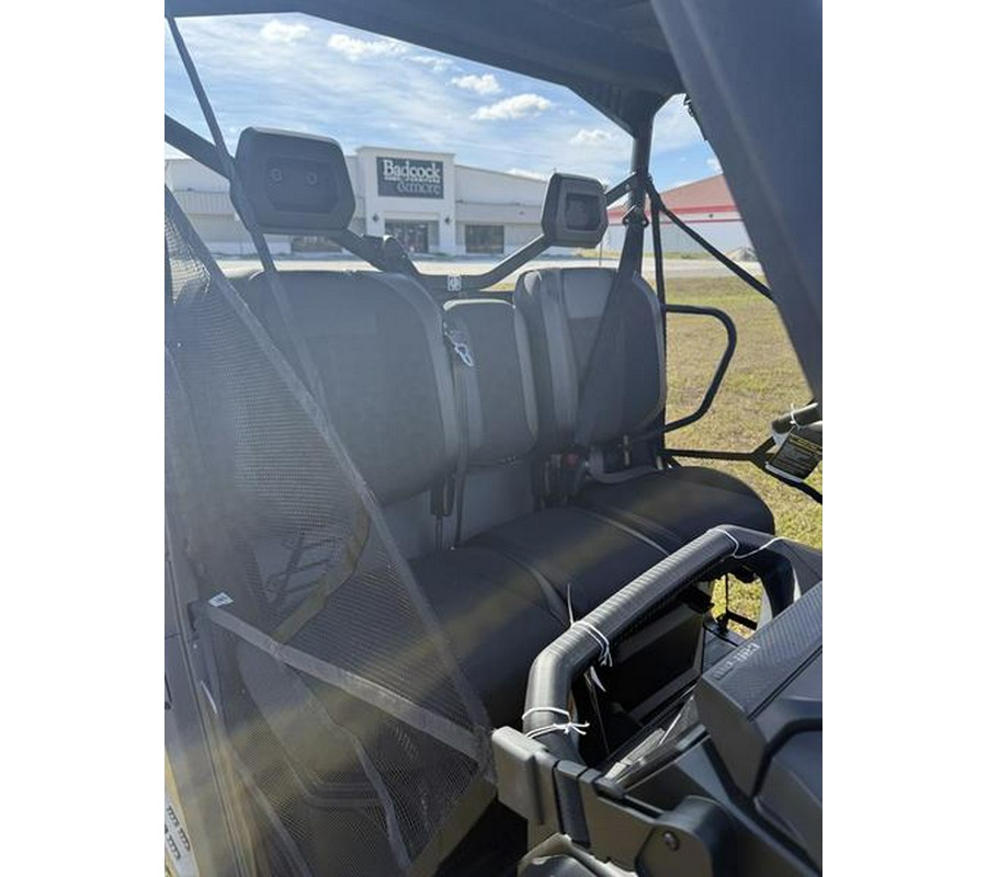 2026 Can-Am® Defender XT HD11 With 10.25 in.display