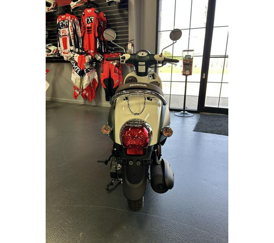 2024 Honda® Metropolitan