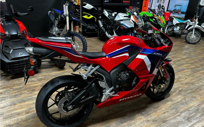 2024 Honda CBR600RR Base