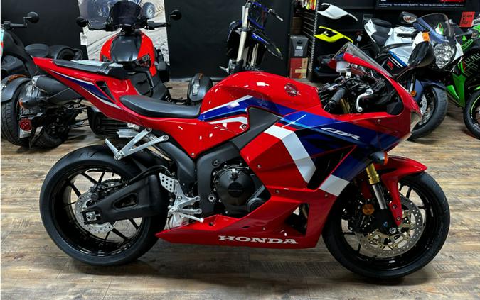 2024 Honda CBR600RR Base