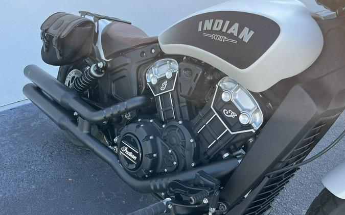 2019 Indian Motorcycle® Scout® Bobber ABS White Smoke