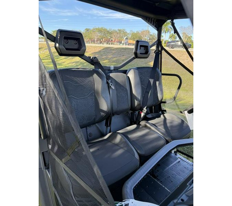 2026 Can-Am® Defender XT HD9