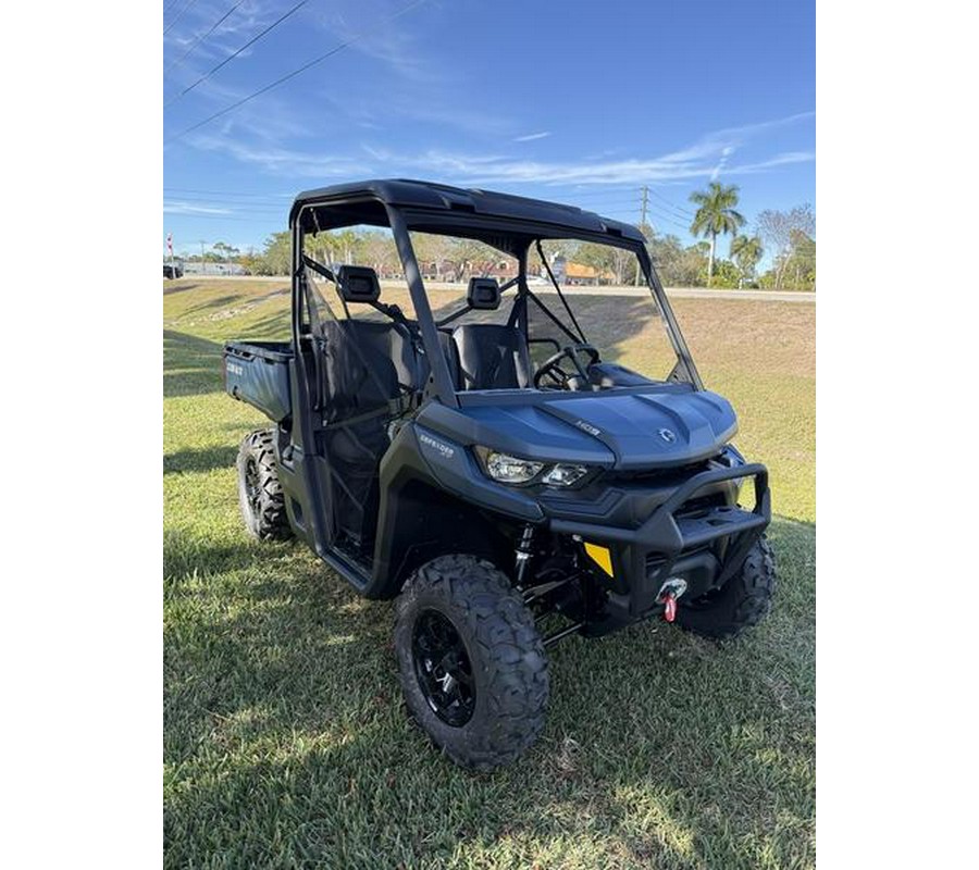 2026 Can-Am® Defender XT HD9
