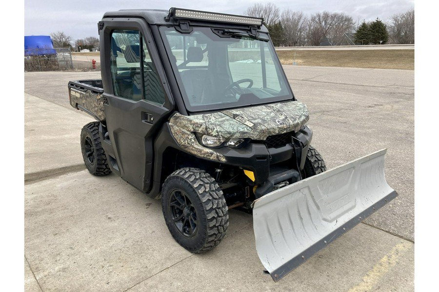 2016 Can-Am Defender XT HD10