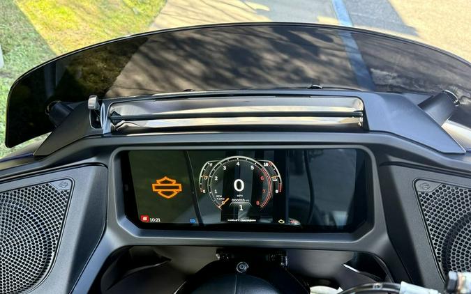 2025 Harley-Davidson® FLTRX - Road Glide®