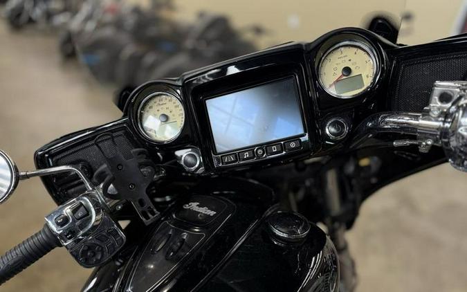 2017 Indian Motorcycle® Chieftain® Limited Thunder Black