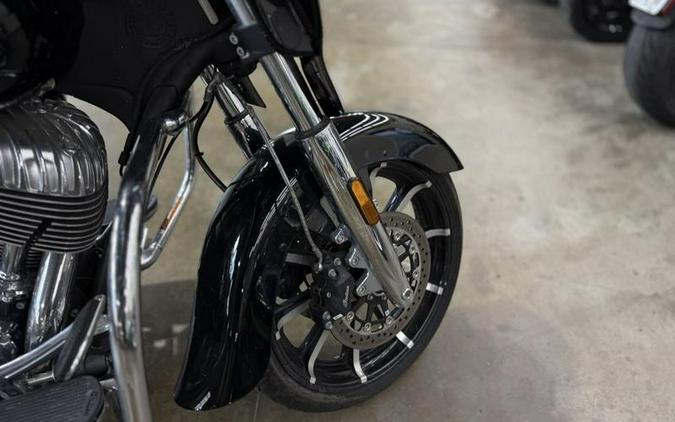 2017 Indian Motorcycle® Chieftain® Limited Thunder Black