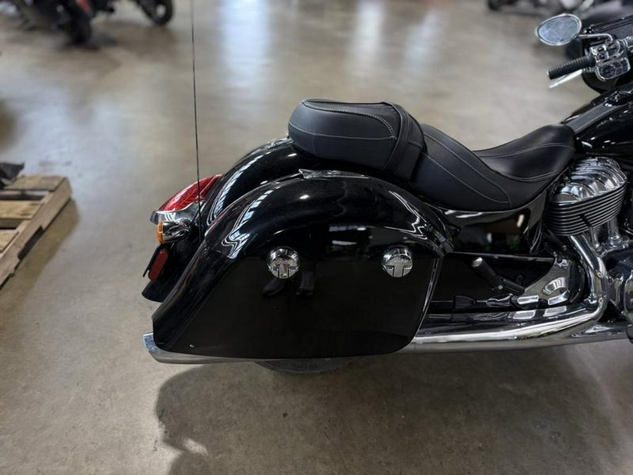 2017 Indian Motorcycle® Chieftain® Limited Thunder Black