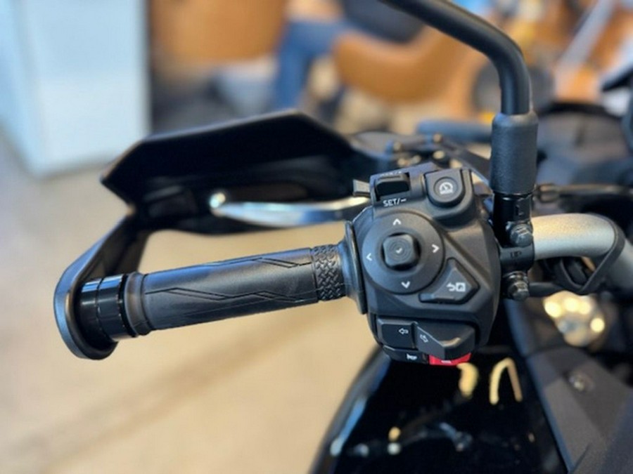 2025 Yamaha Tracer 9