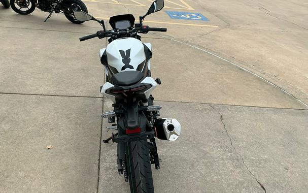 2026 Kawasaki Z500 SE ABS