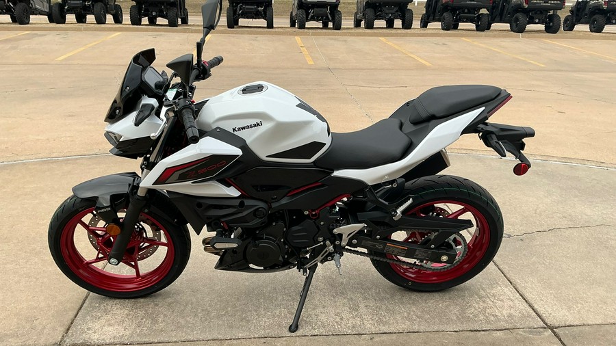 2026 Kawasaki Z500 SE ABS