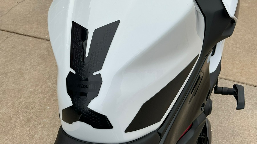 2026 Kawasaki Z500 SE ABS