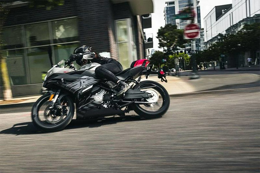 2026 300SS - CFMOTO