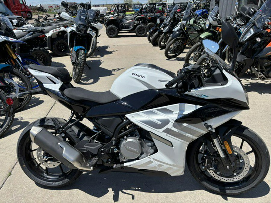 2026 300SS - CFMOTO
