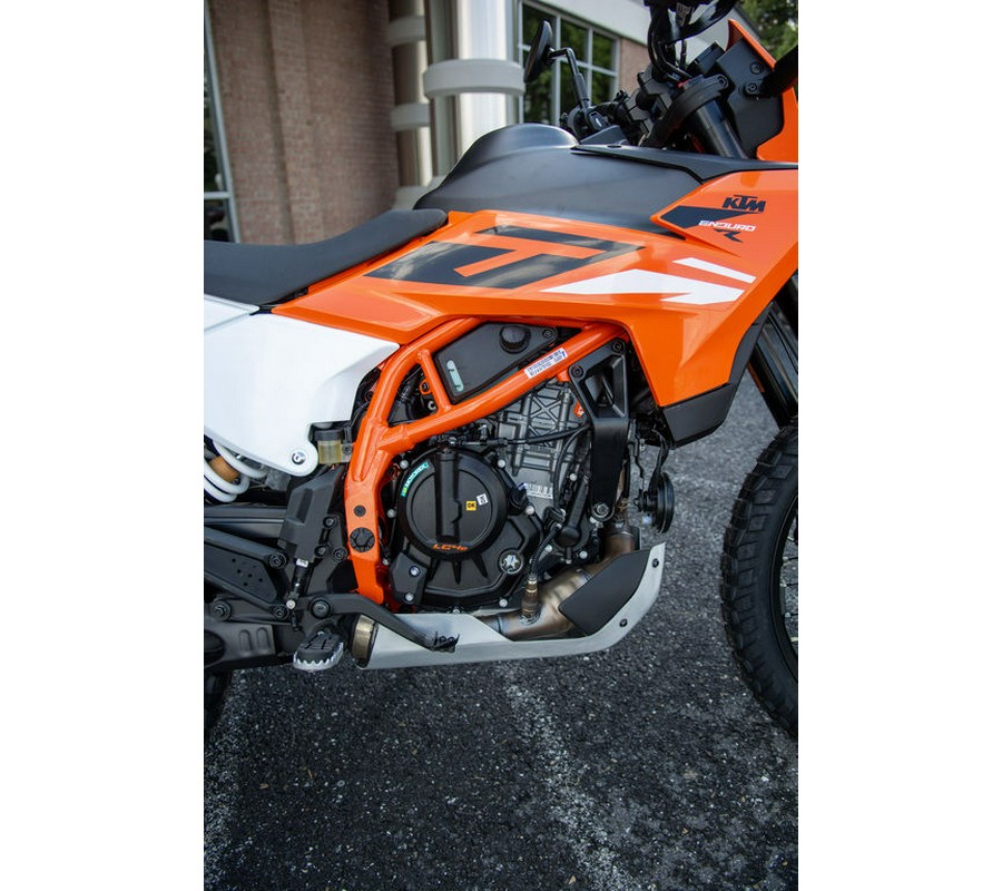 2026 KTM 390 ENDURO R