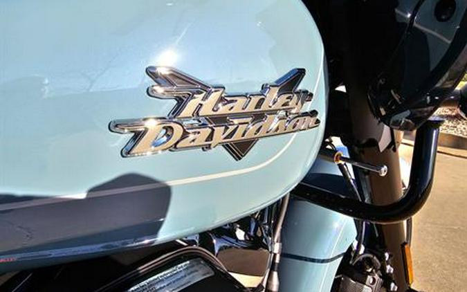 2024 Harley-Davidson Road Glide® 3