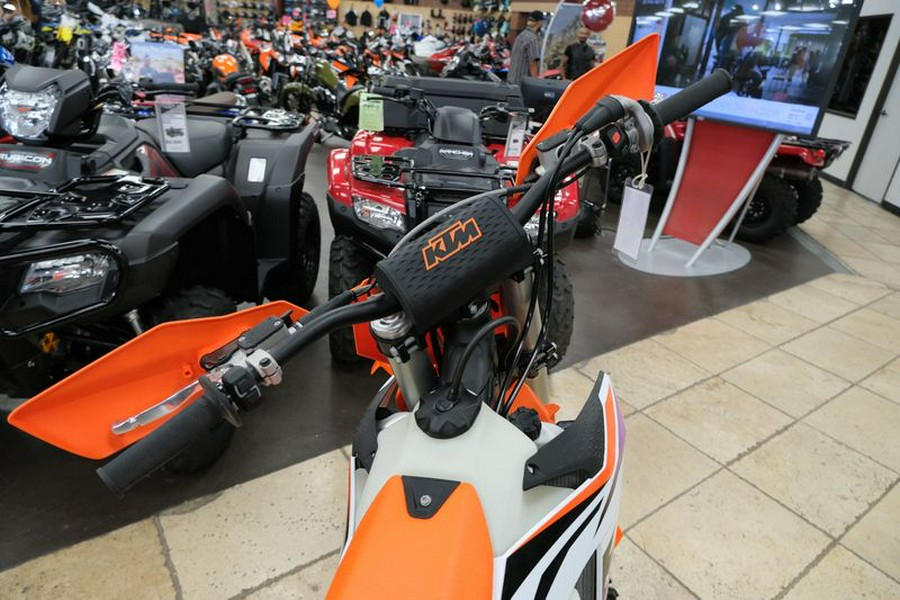 New 2024 KTM 300 XC ORANGE