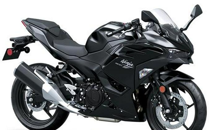 2026 Kawasaki Ninja® 500