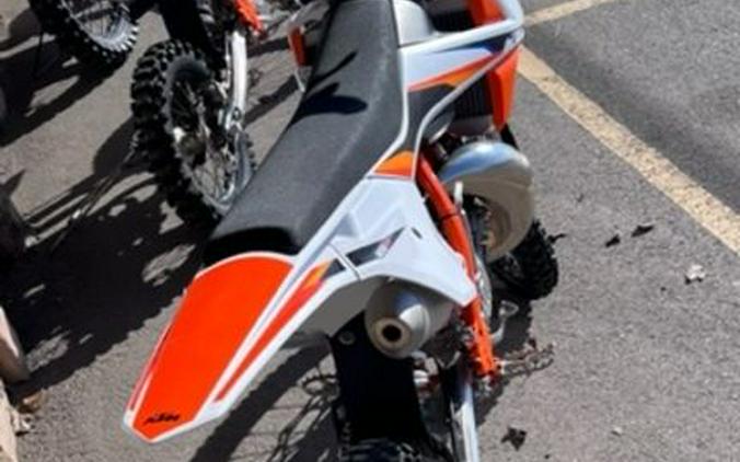 2022 KTM 85 SX 19/16