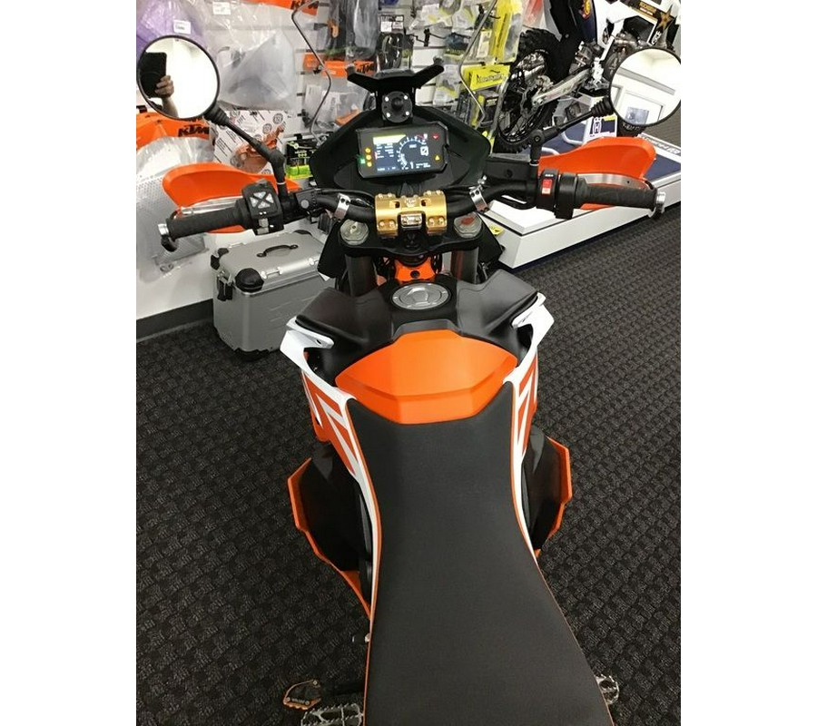 2019 KTM 790 ADV R