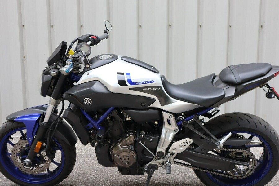 2016 Yamaha FZ-07