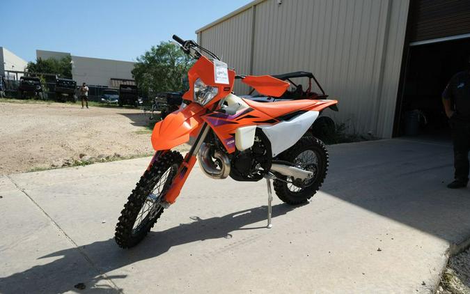 New 2024 KTM 300 XCW CNC ORANGE