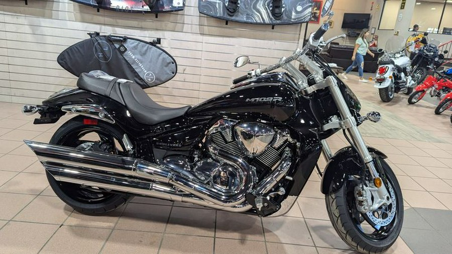 New 2025 SUZUKI BOULEVARD M109R