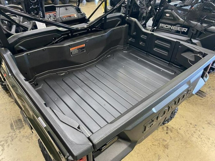 2025 Honda Pioneer 1000 Deluxe