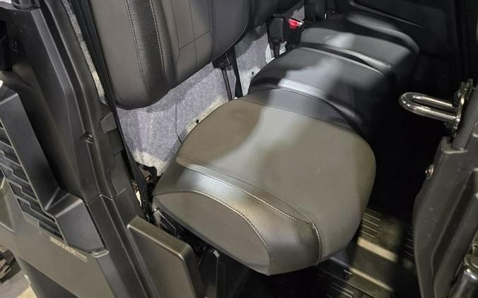 2026 Can-Am® Defender MAX XT CAB HD11 Dark Wildland Camo