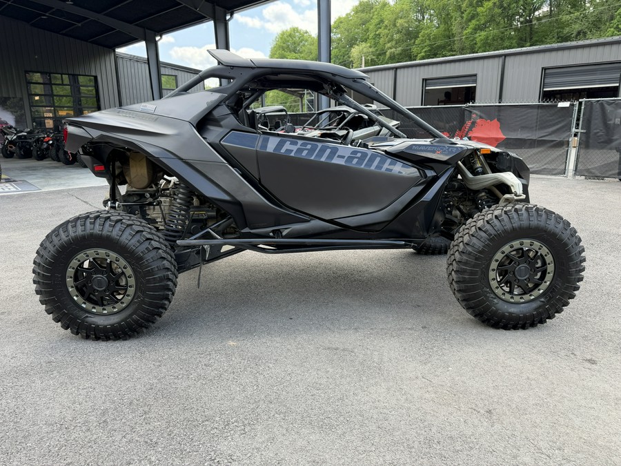 2024 Can-Am Maverick R X RS