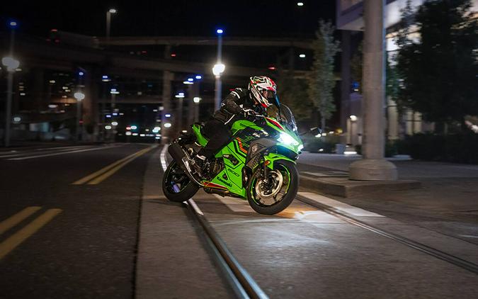 2024 Kawasaki Ninja 500 KRT Edition SE ABS