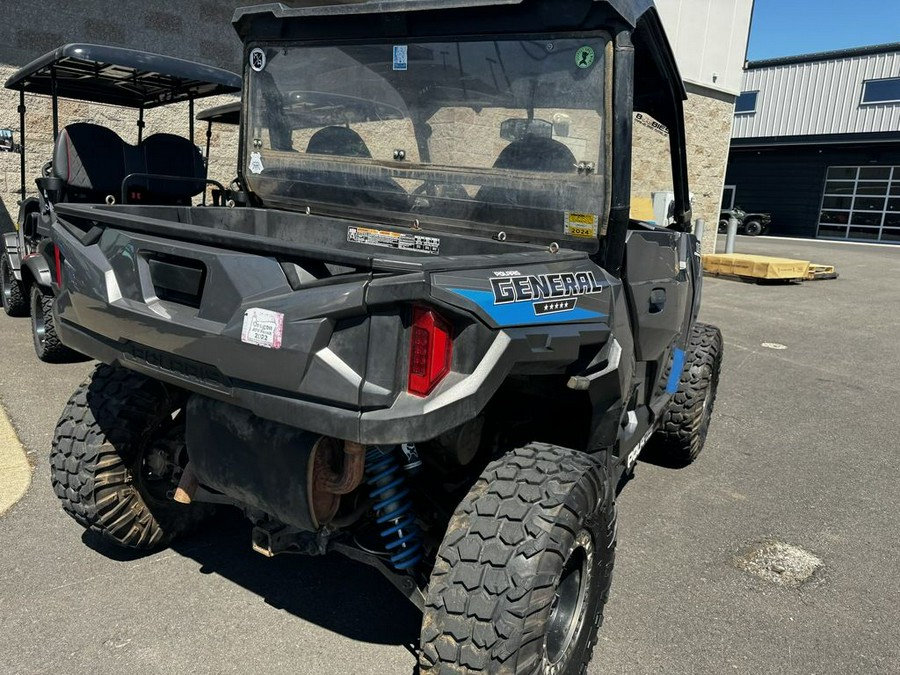 2019 Polaris® General® 1000 EPS Deluxe Titanium Metallic