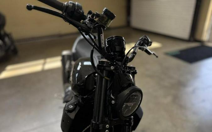 2019 Indian Motorcycle® FTR™ 1200 Thunder Black