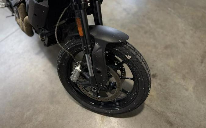 2019 Indian Motorcycle® FTR™ 1200 Thunder Black