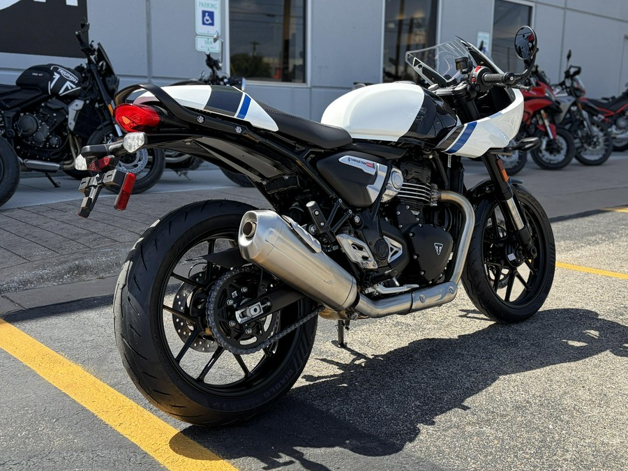 2026 Triumph Thruxton