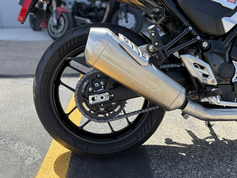 2026 Triumph Thruxton