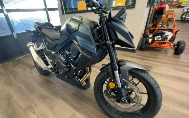 2026 Honda® CB750 Hornet E-Clutch