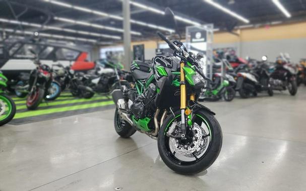 2024 Kawasaki Z900 SE