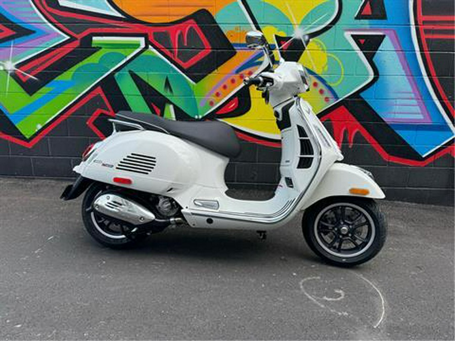 2024 Vespa GTS Super 300