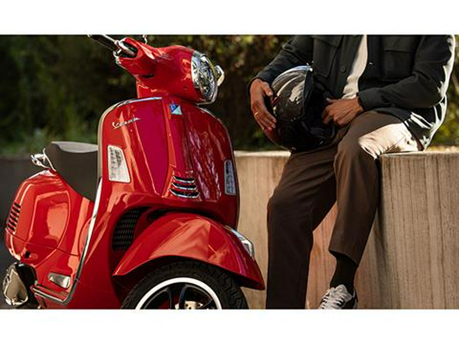 2024 Vespa GTS Super 300