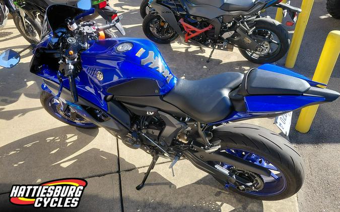 2024 Yamaha YZF R7