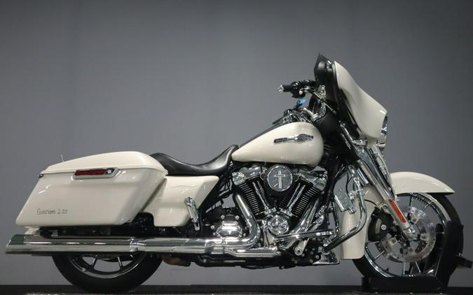 2022 Harley-Davidson Street Glide FLHX