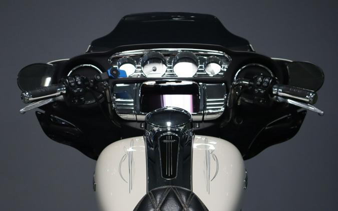 2022 Harley-Davidson Street Glide FLHX