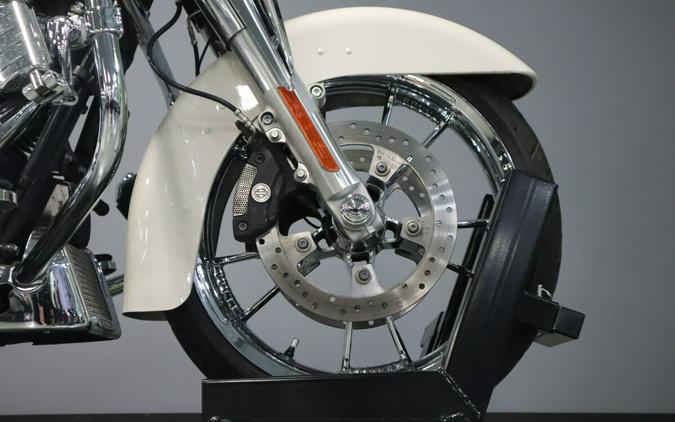 2022 Harley-Davidson Street Glide FLHX