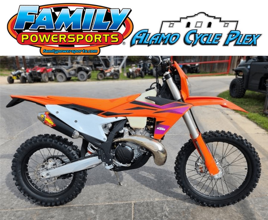 New 2024 KTM 300 XCW HARDENDURO ORANGE